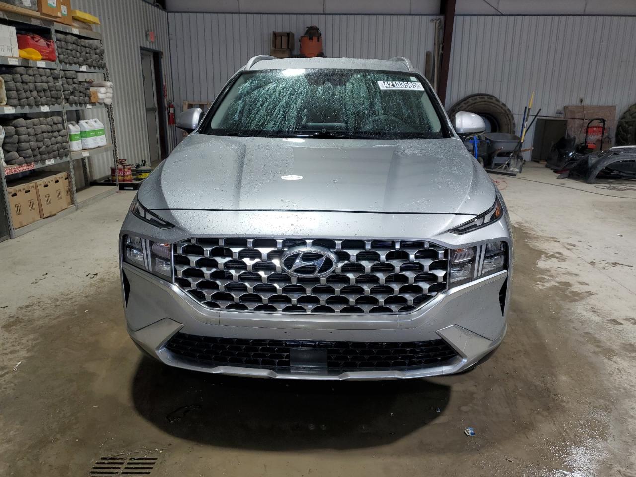 2022 Hyundai Santa Fe - Image 5