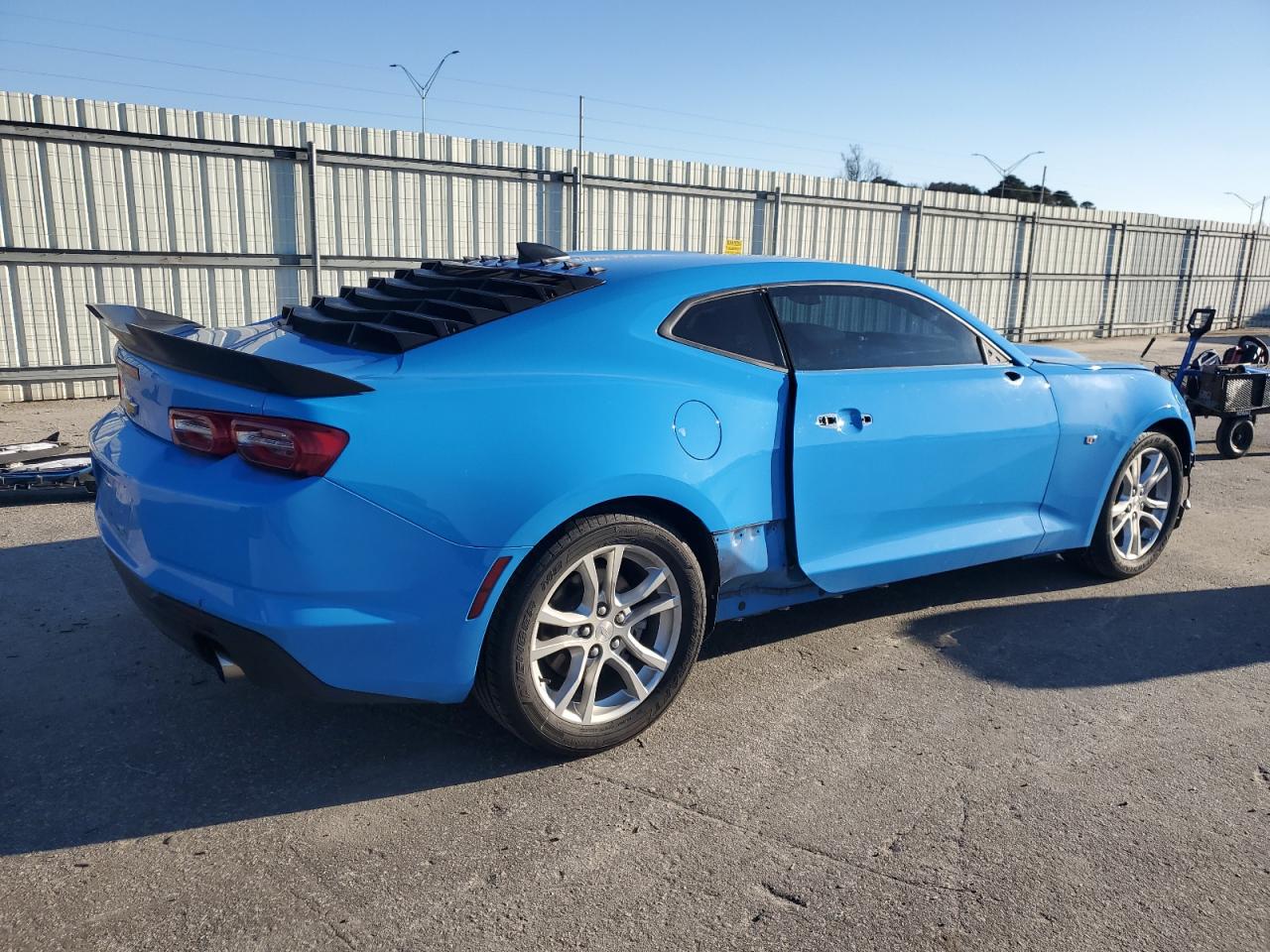 2023 Chevrolet Camaro - Image 3