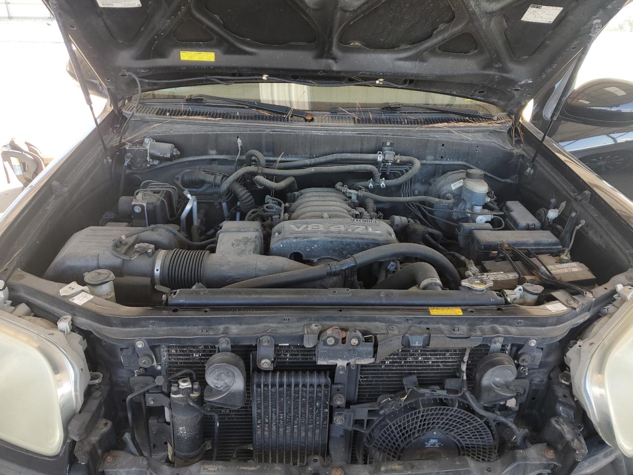 2006 Toyota Sequoia - Image 12