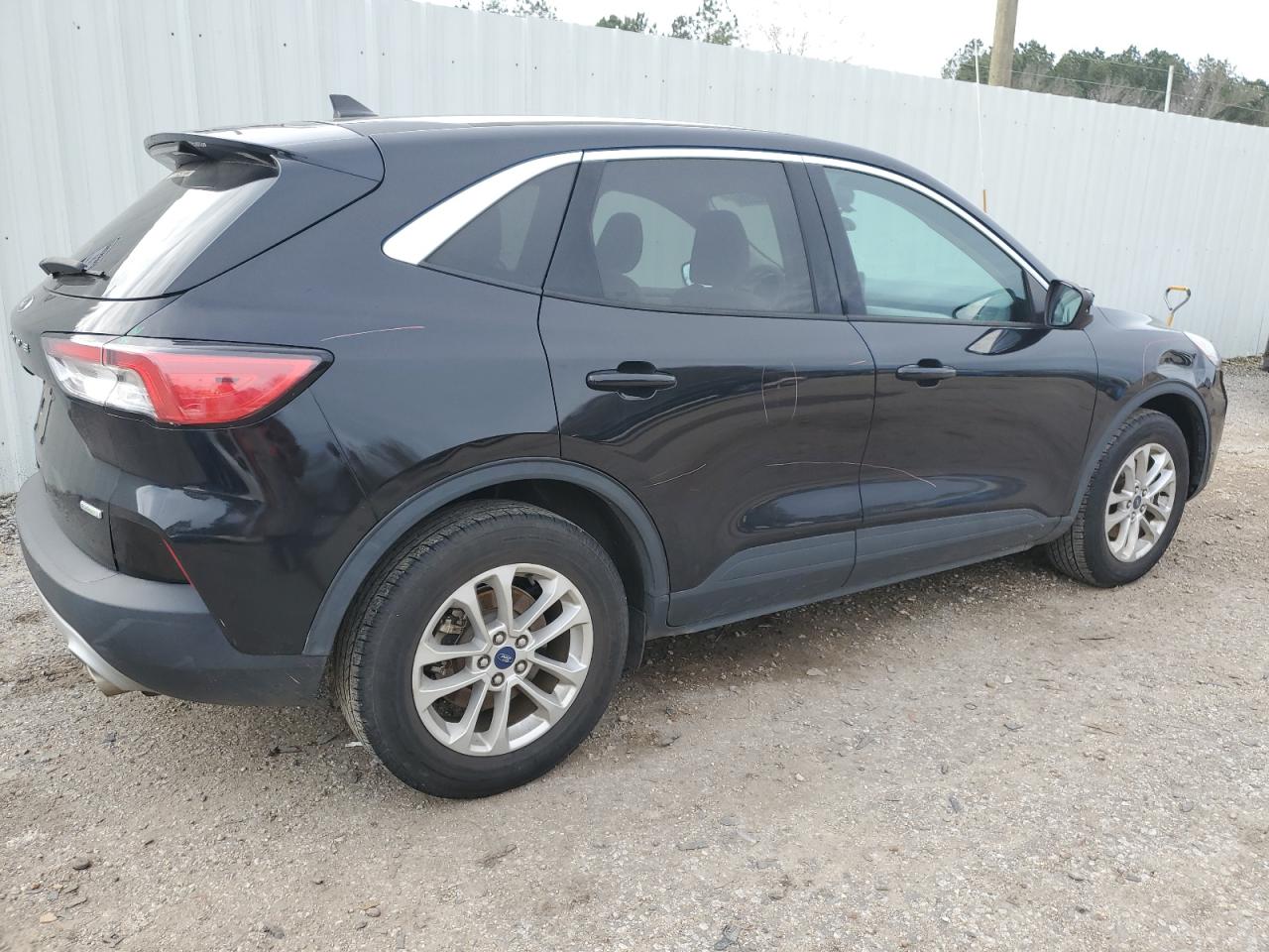 2020 Ford Escape - Image 3