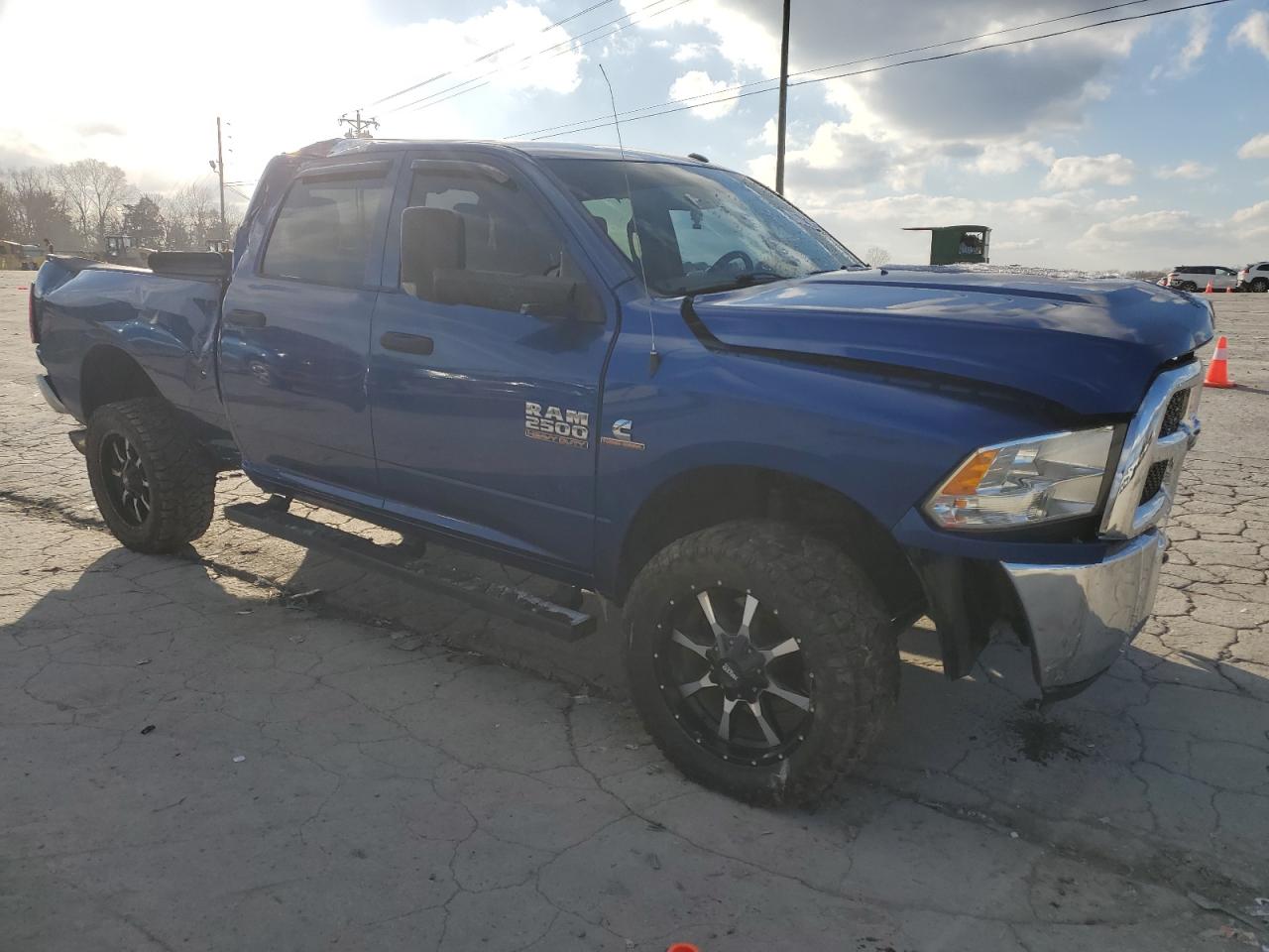 2016 RAM 2500 - Image 4