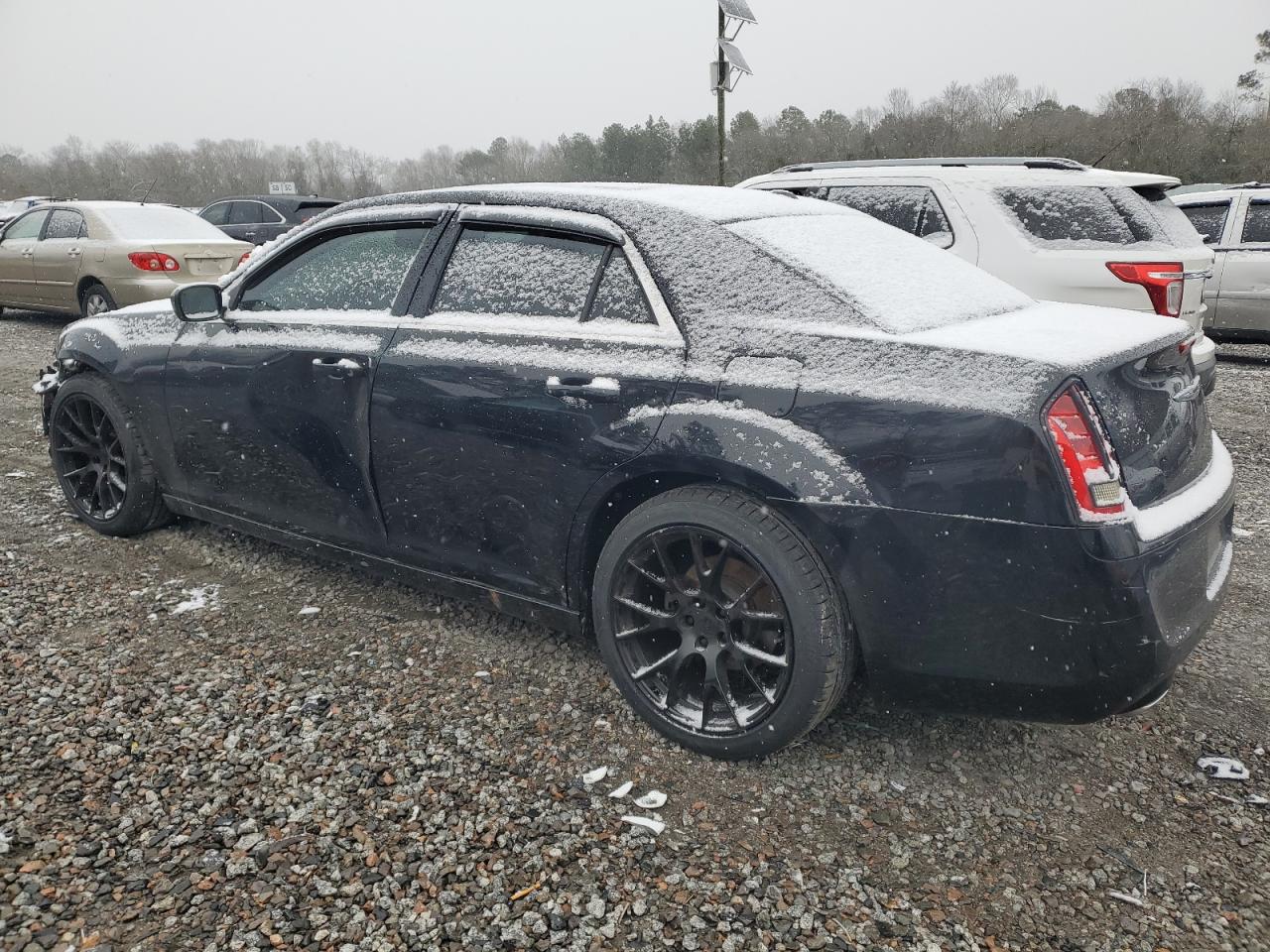 2013 Chrysler 300 - Image 2