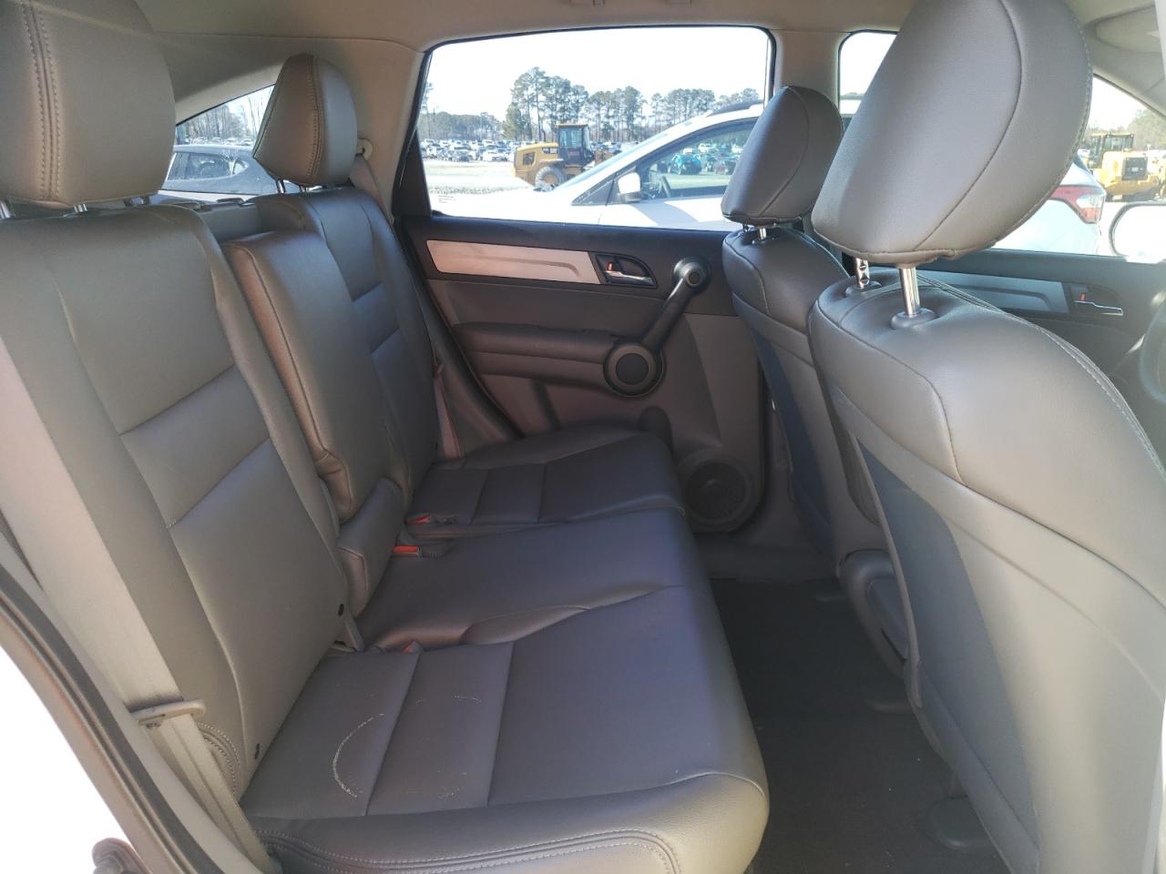 2010 Honda CR-V - Image 12