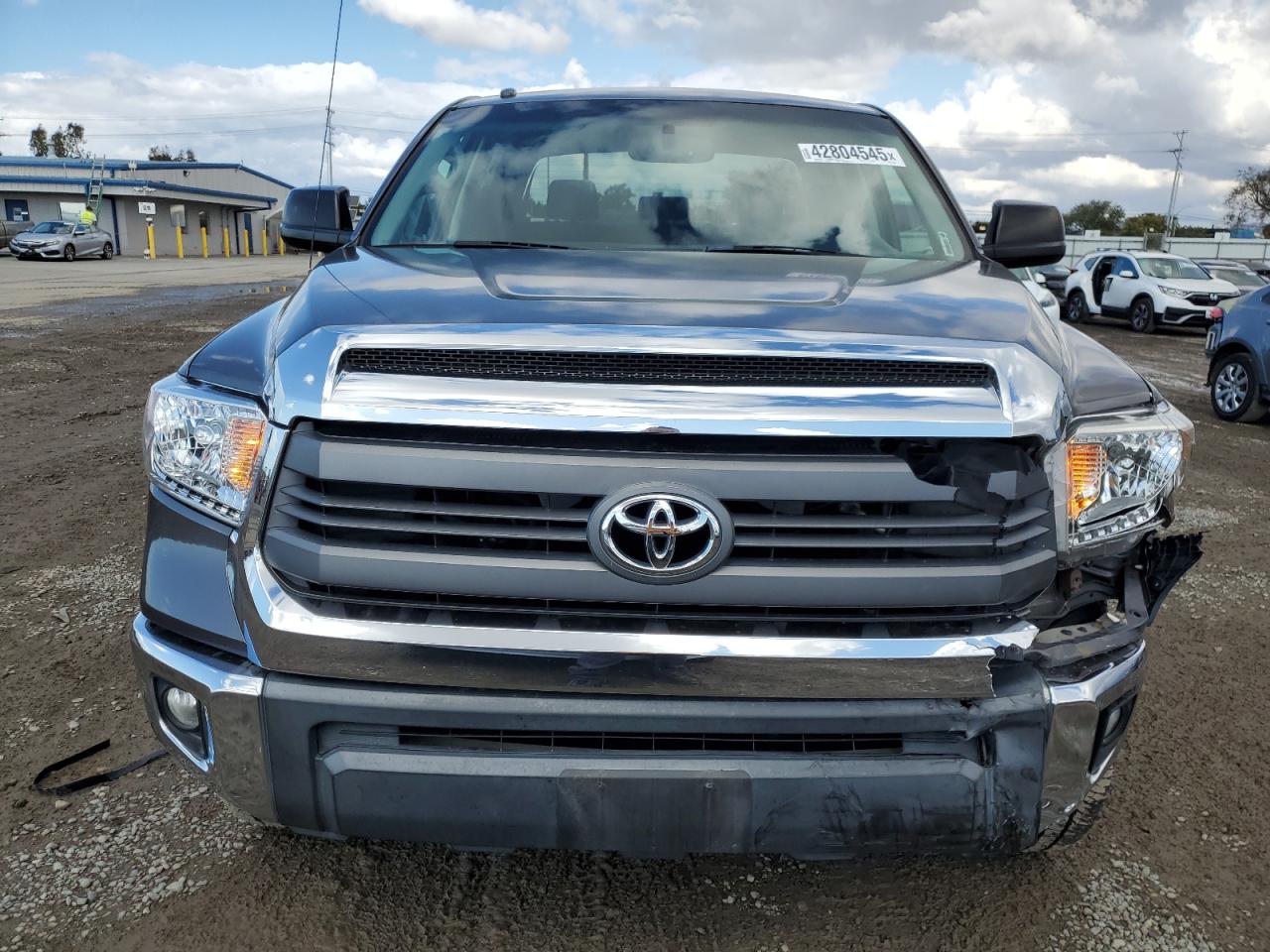 2015 Toyota Tundra - Image 5