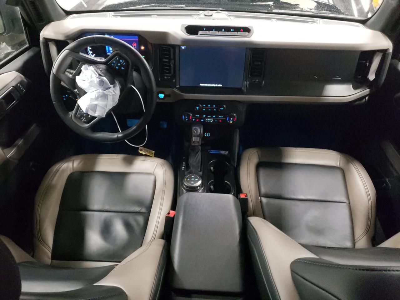 2022 Ford Bronco Base VIN: 1FMEE5DP9NLB88093 Lot: 88685705