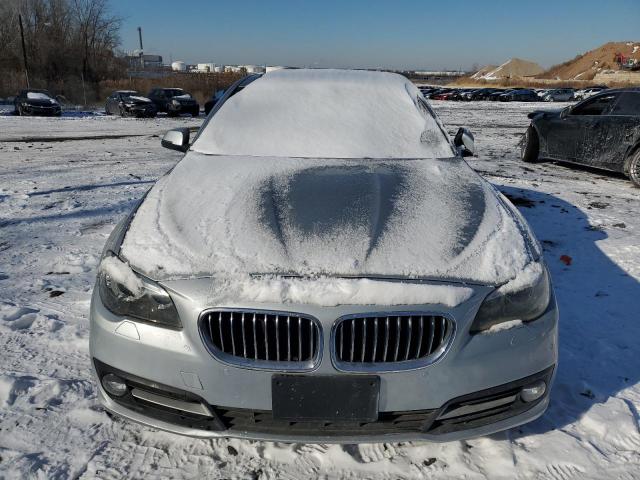 Sedans BMW 5 SERIES 2015 Srebrny