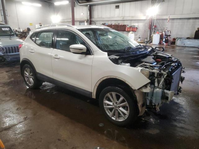  NISSAN ROGUE 2017 Белы