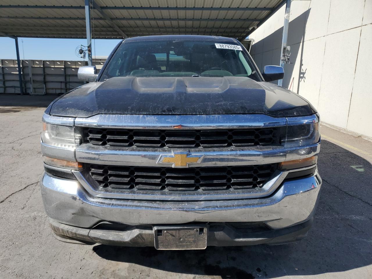 2016 Chevrolet Silverado - Image 5