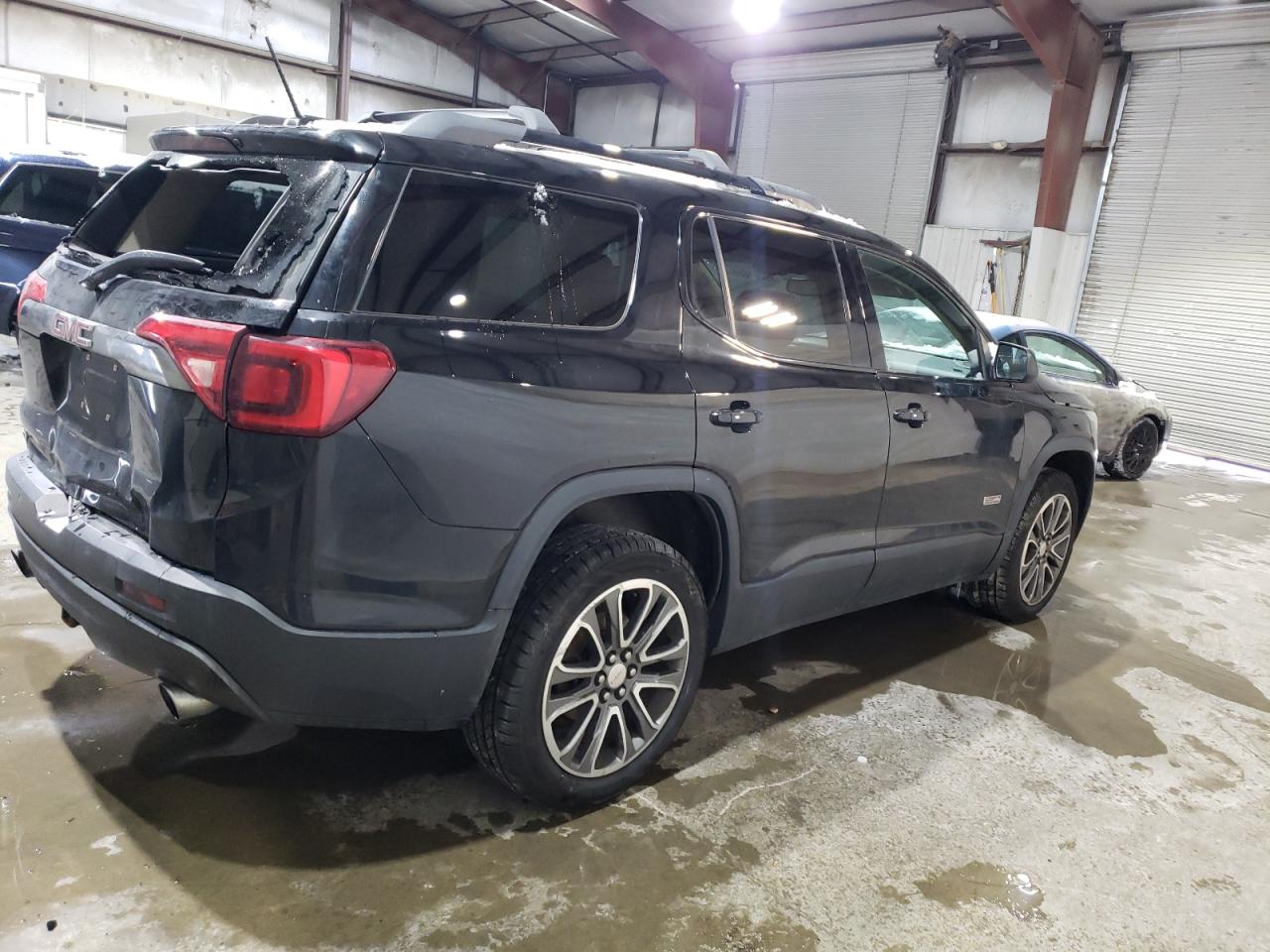 2017 GMC Acadia - Image 3