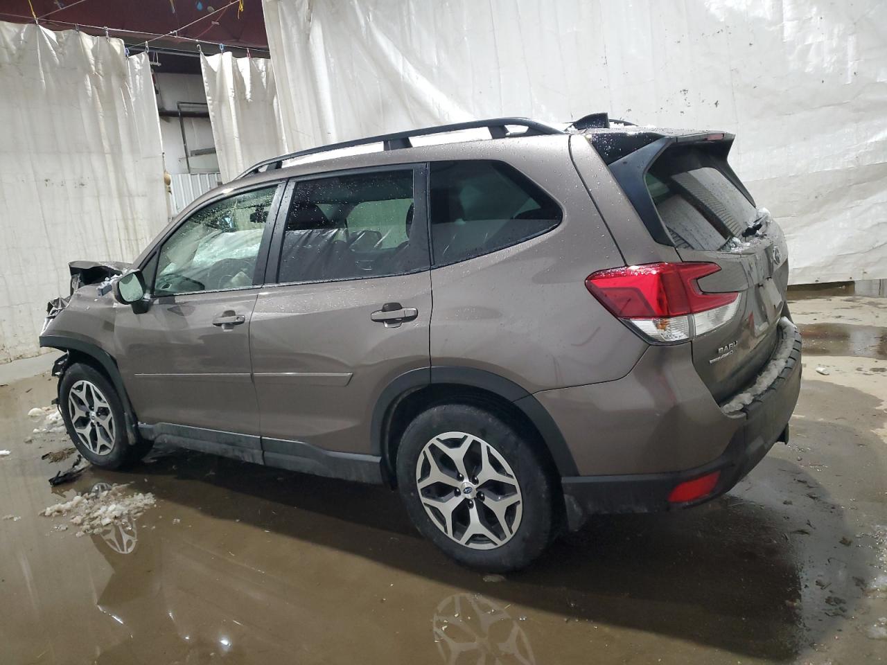 2024 Subaru Forester - Image 2