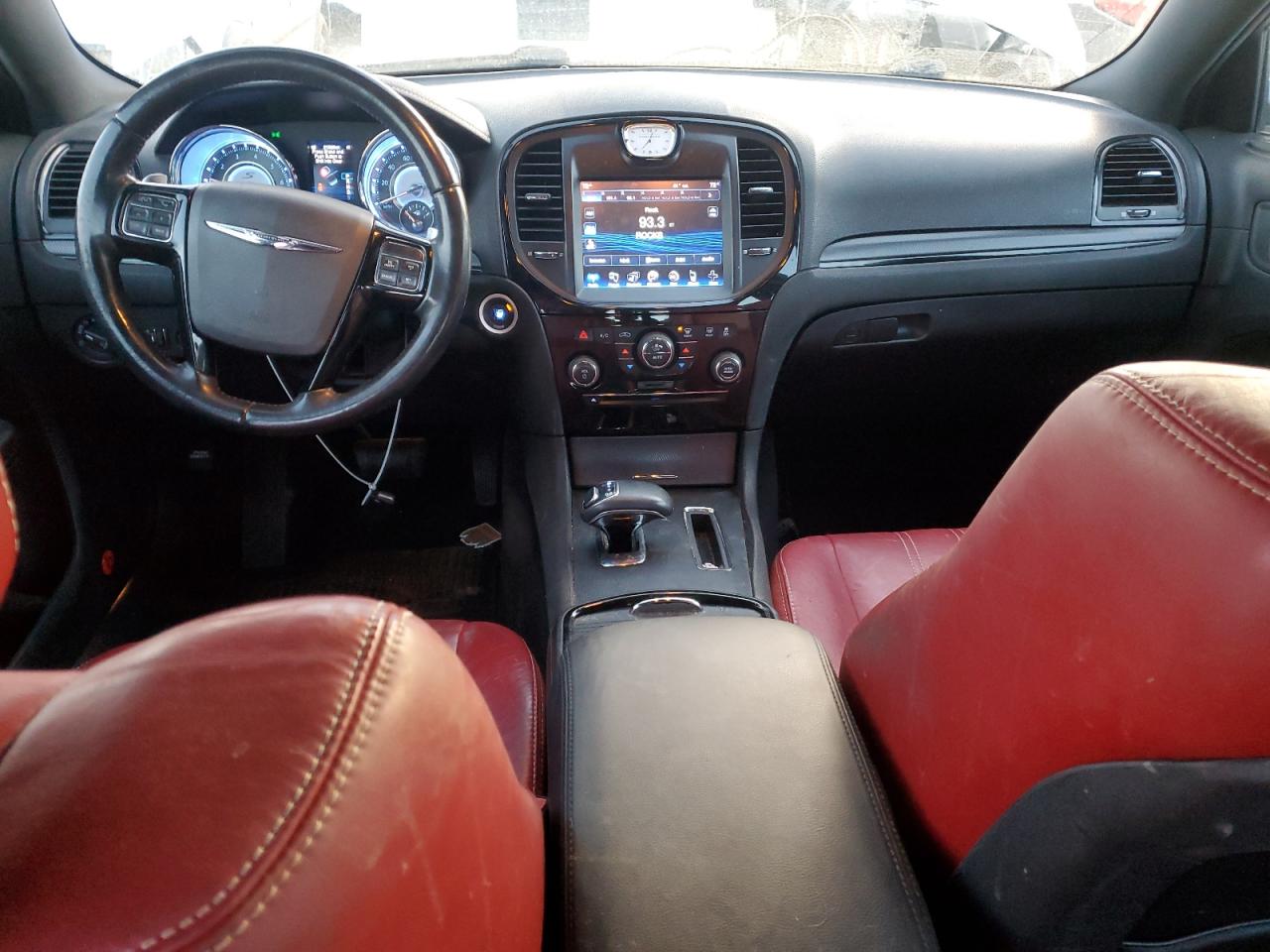 2013 Chrysler 300 - Image 8