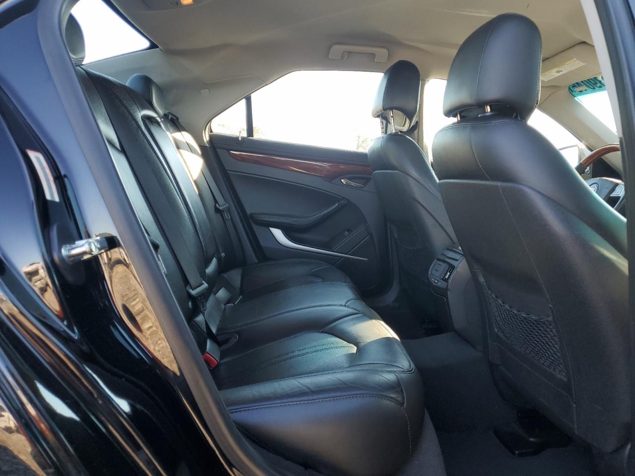 2011 Cadillac CTS - Image 10