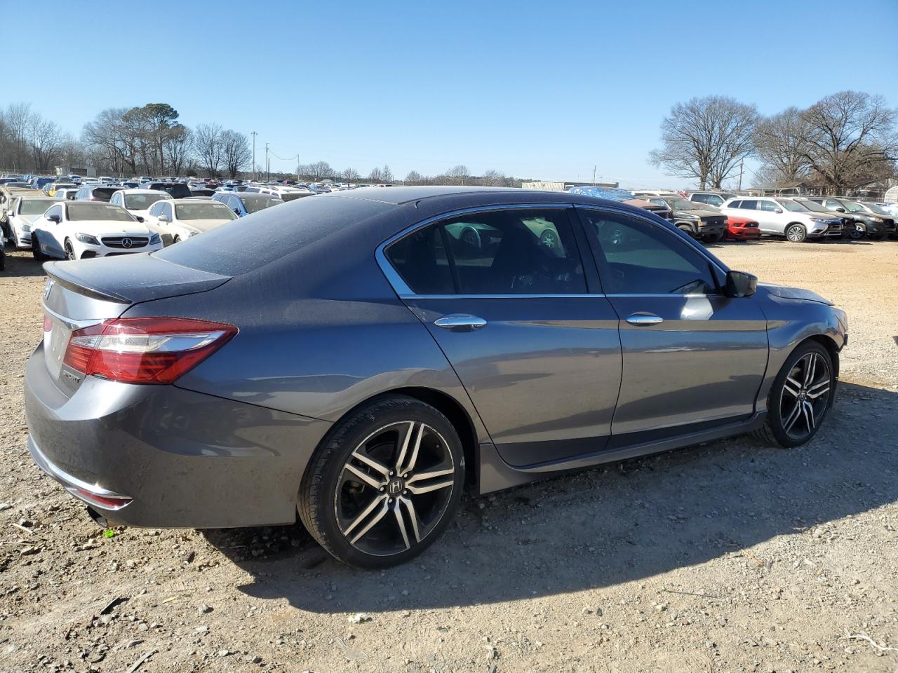 2017 Honda Accord - Image 3
