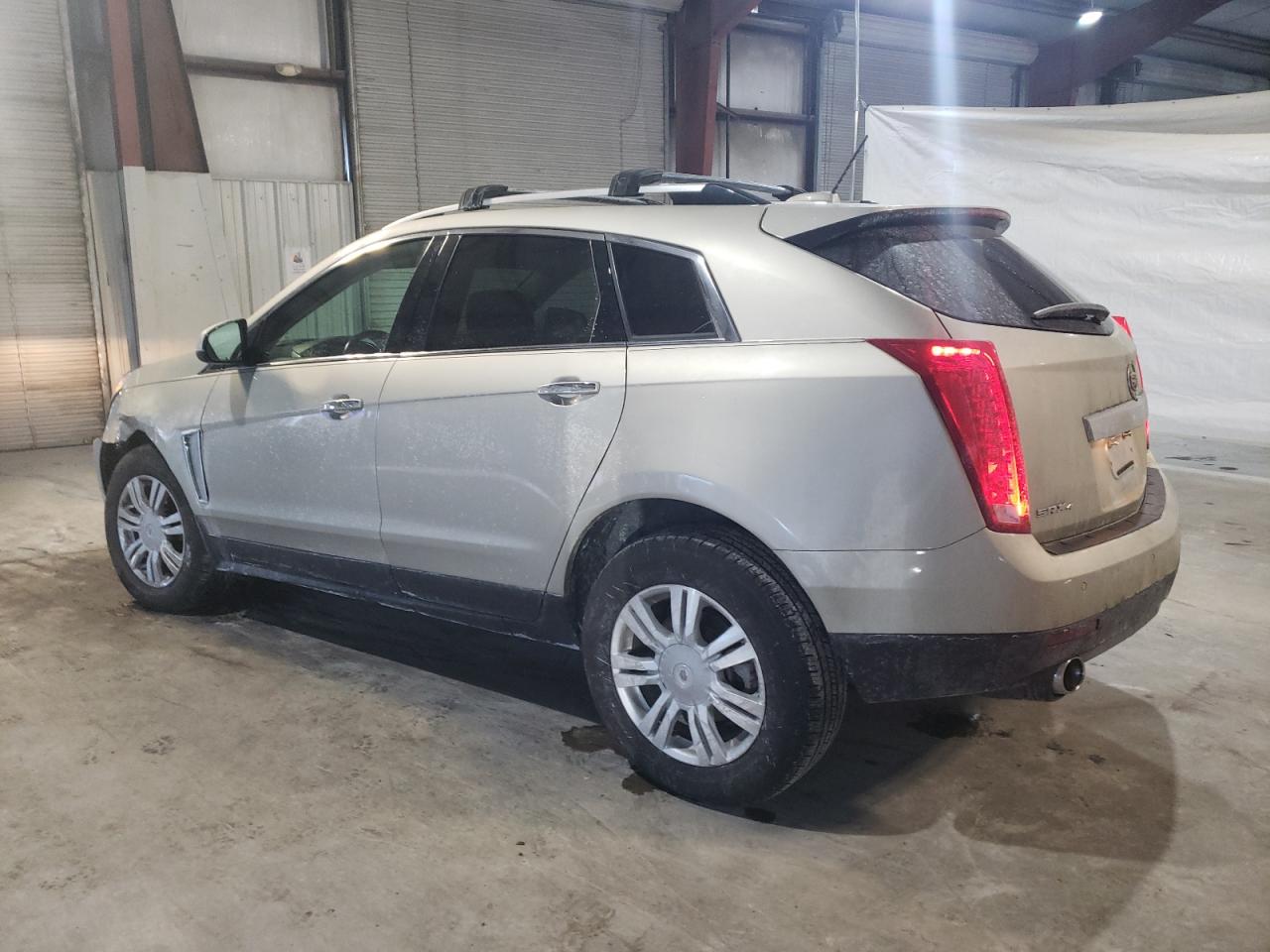2015 Cadillac SRX - Image 2