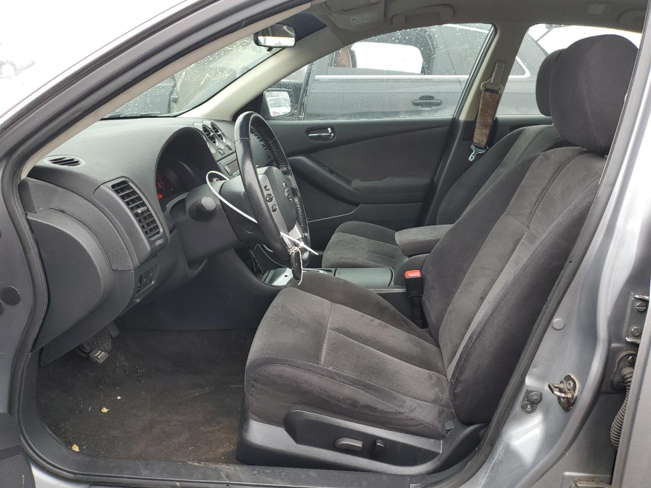 2009 Nissan Altima - Image 7