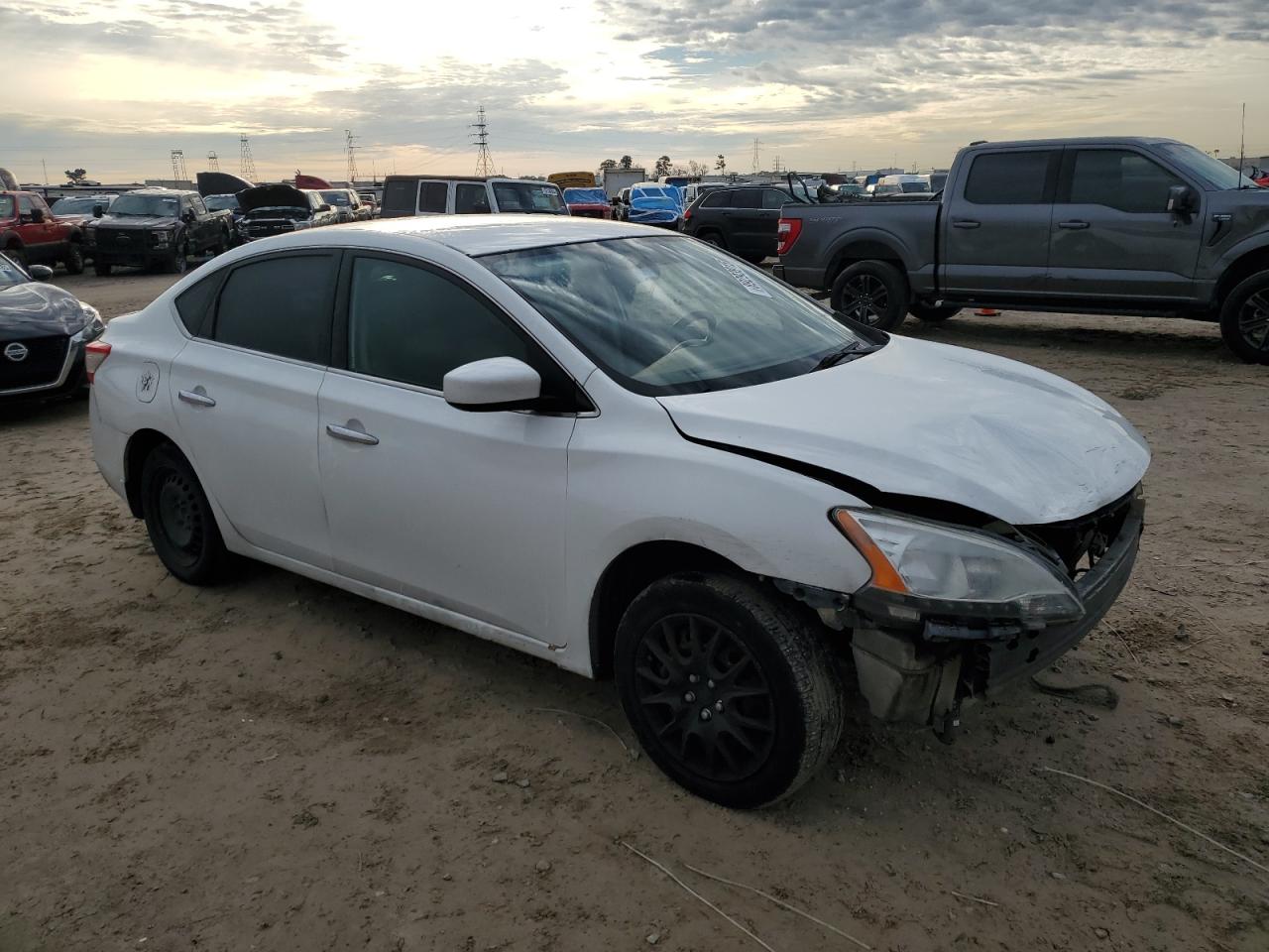 2014 Nissan Sentra - Image 4