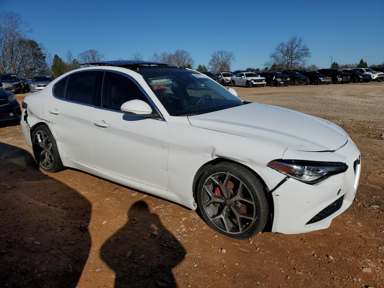 2021 Alfa Romeo Giulia - Image 4