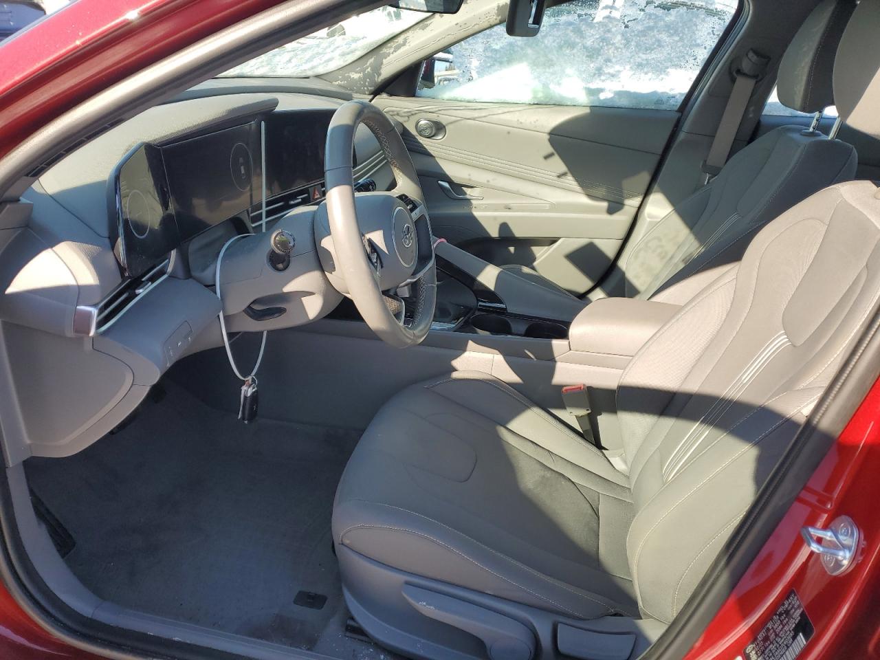 2023 Hyundai Elantra - Image 7