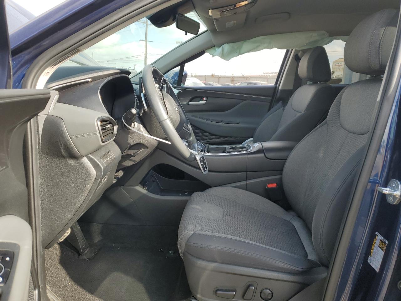 2023 Hyundai Santa Fe - Image 7