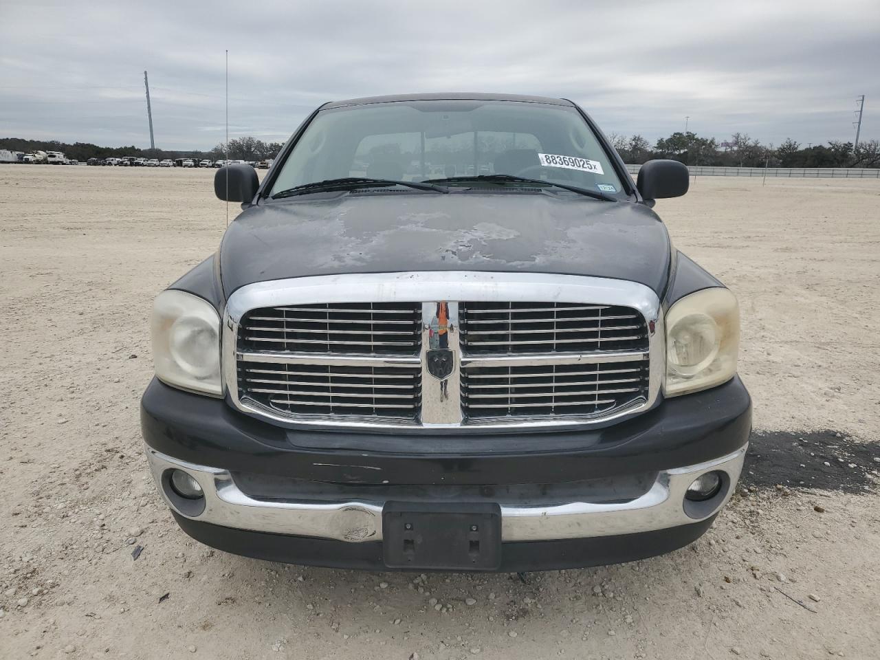 2008 Dodge RAM - Image 5