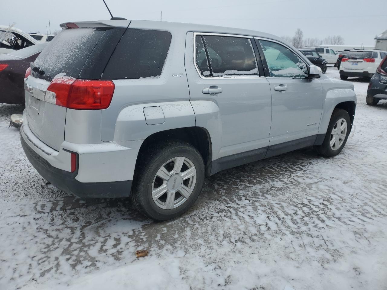 2016 GMC Terrain - Image 3
