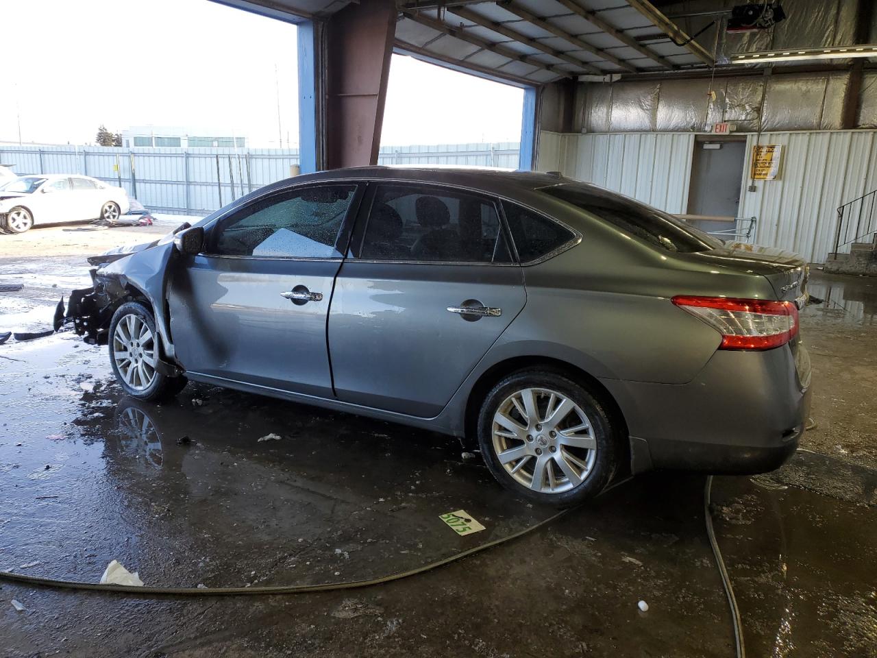 2015 Nissan Sentra - Image 2
