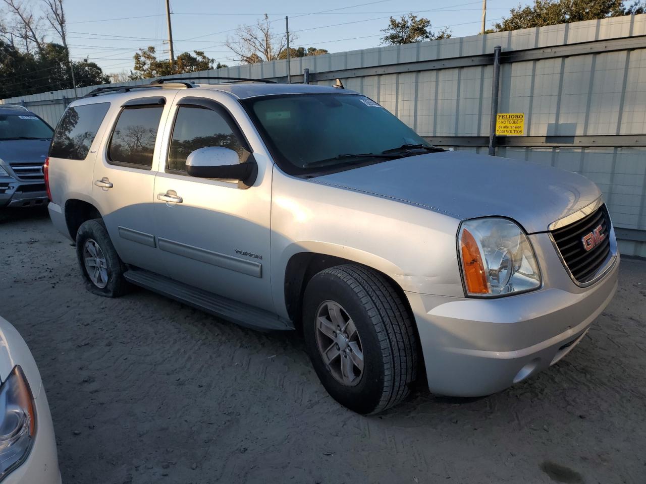 2014 GMC Yukon - Image 4