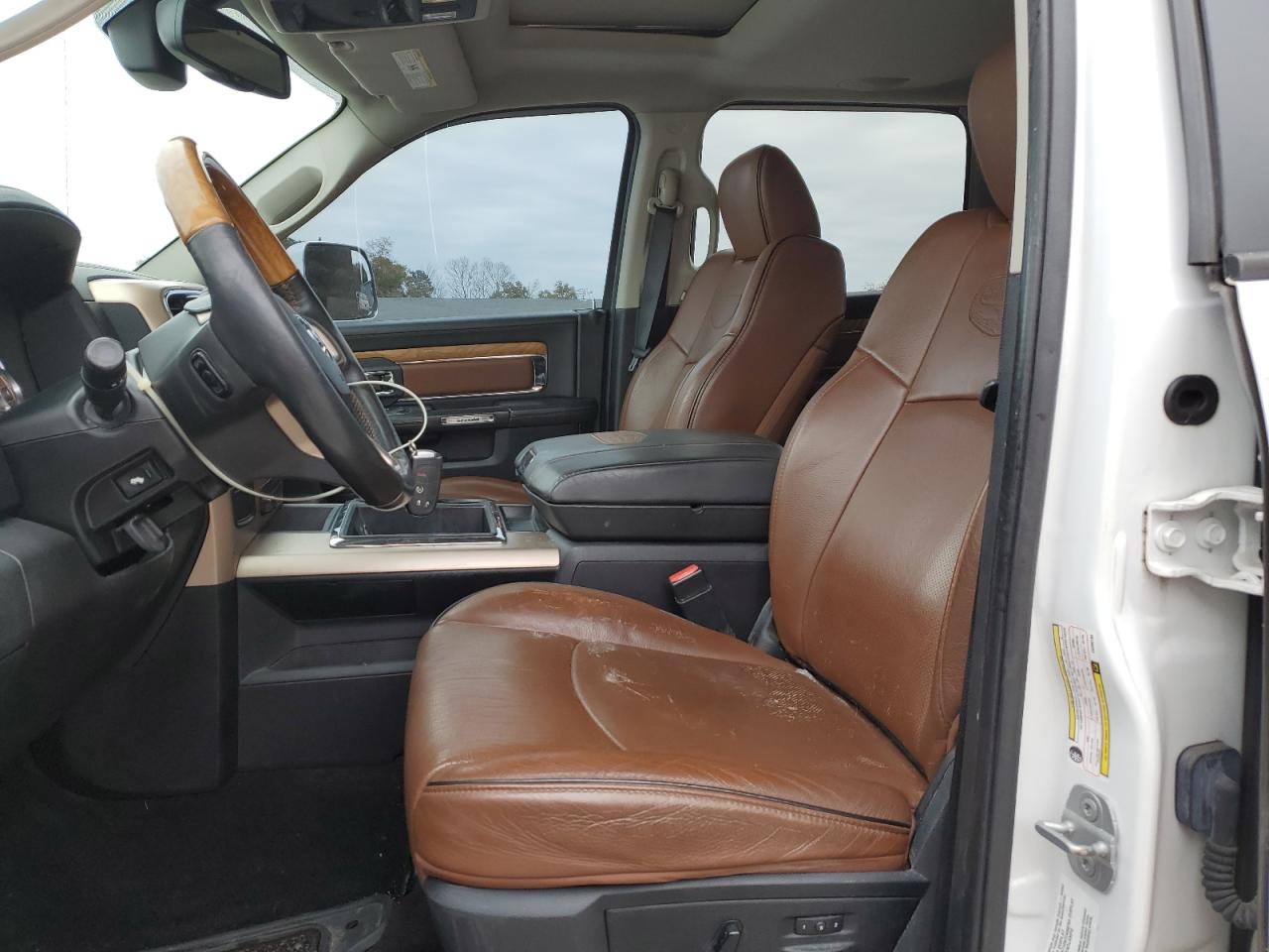 2014 RAM 2500 - Image 7