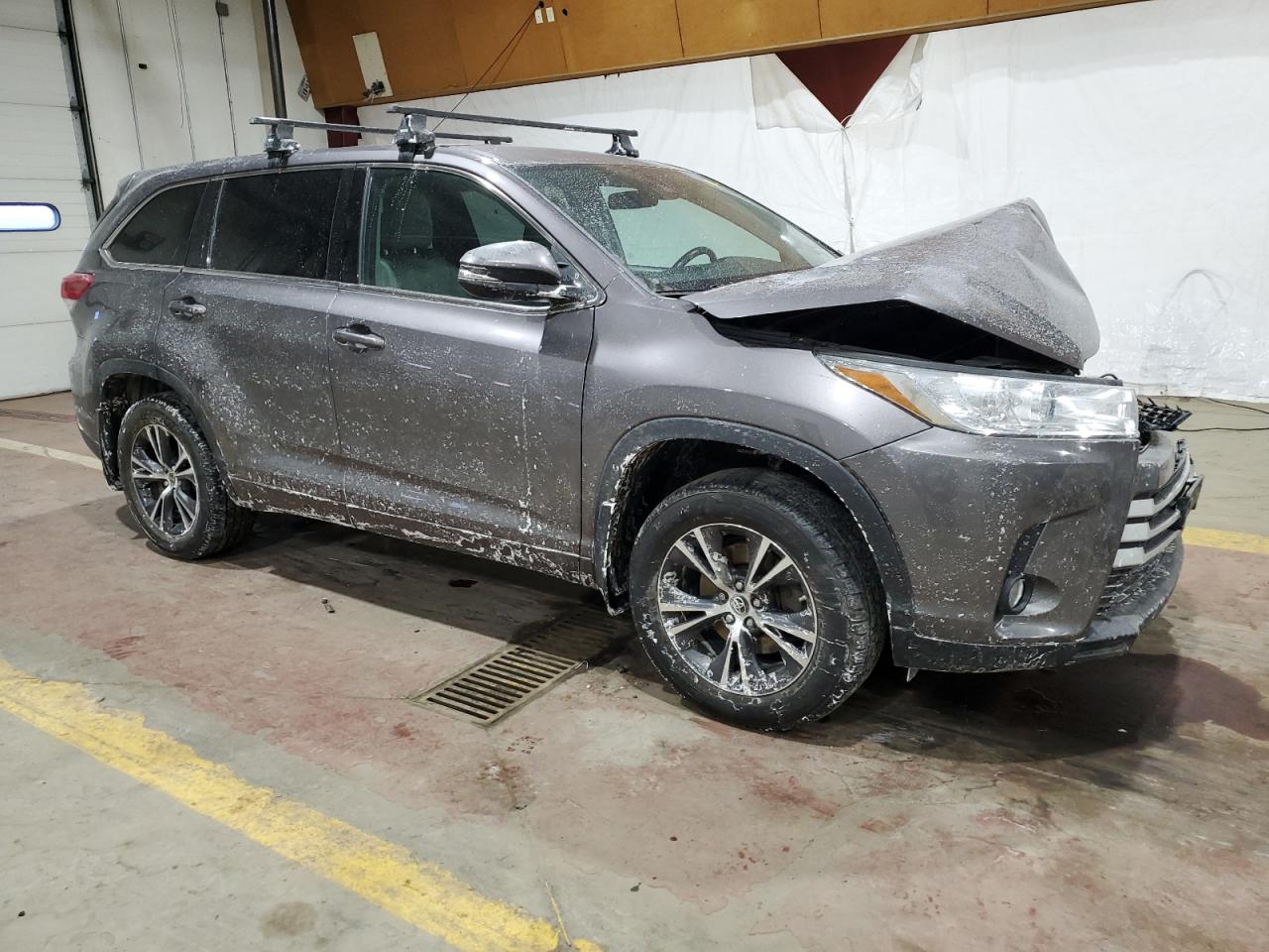 2018 Toyota Highlander - Image 4