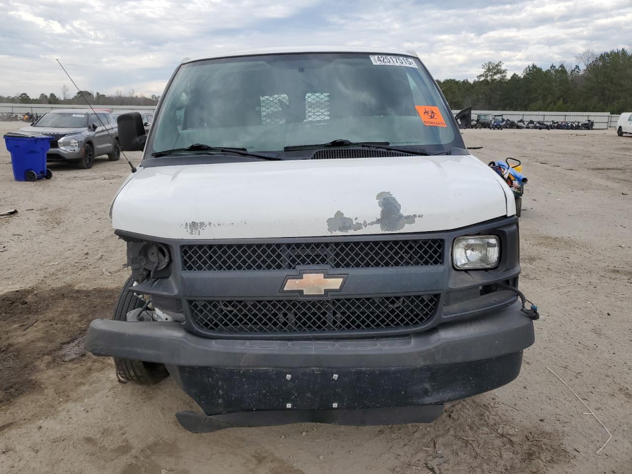 2012 Chevrolet Express - Image 5