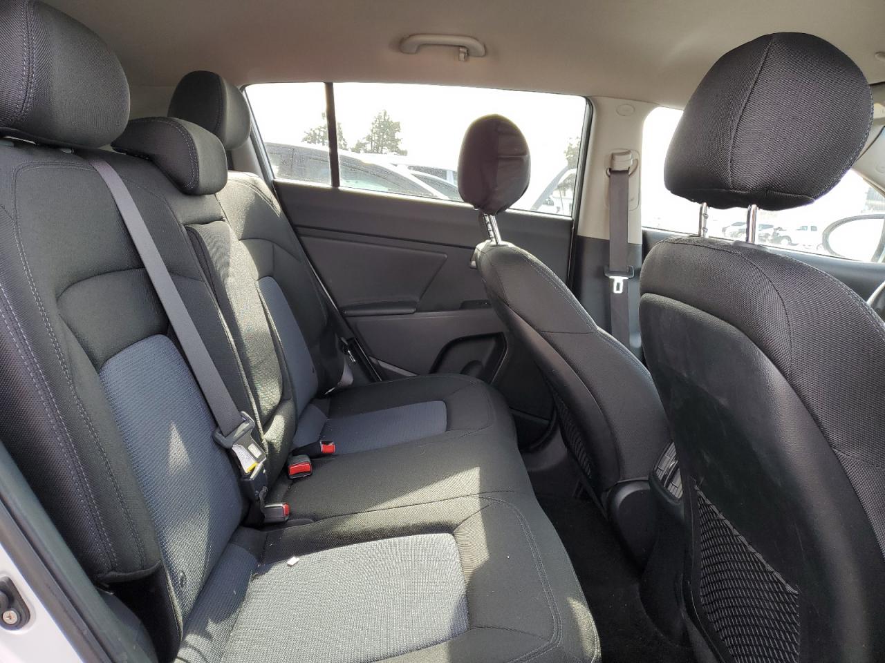 2016 Kia Sportage - Image 11