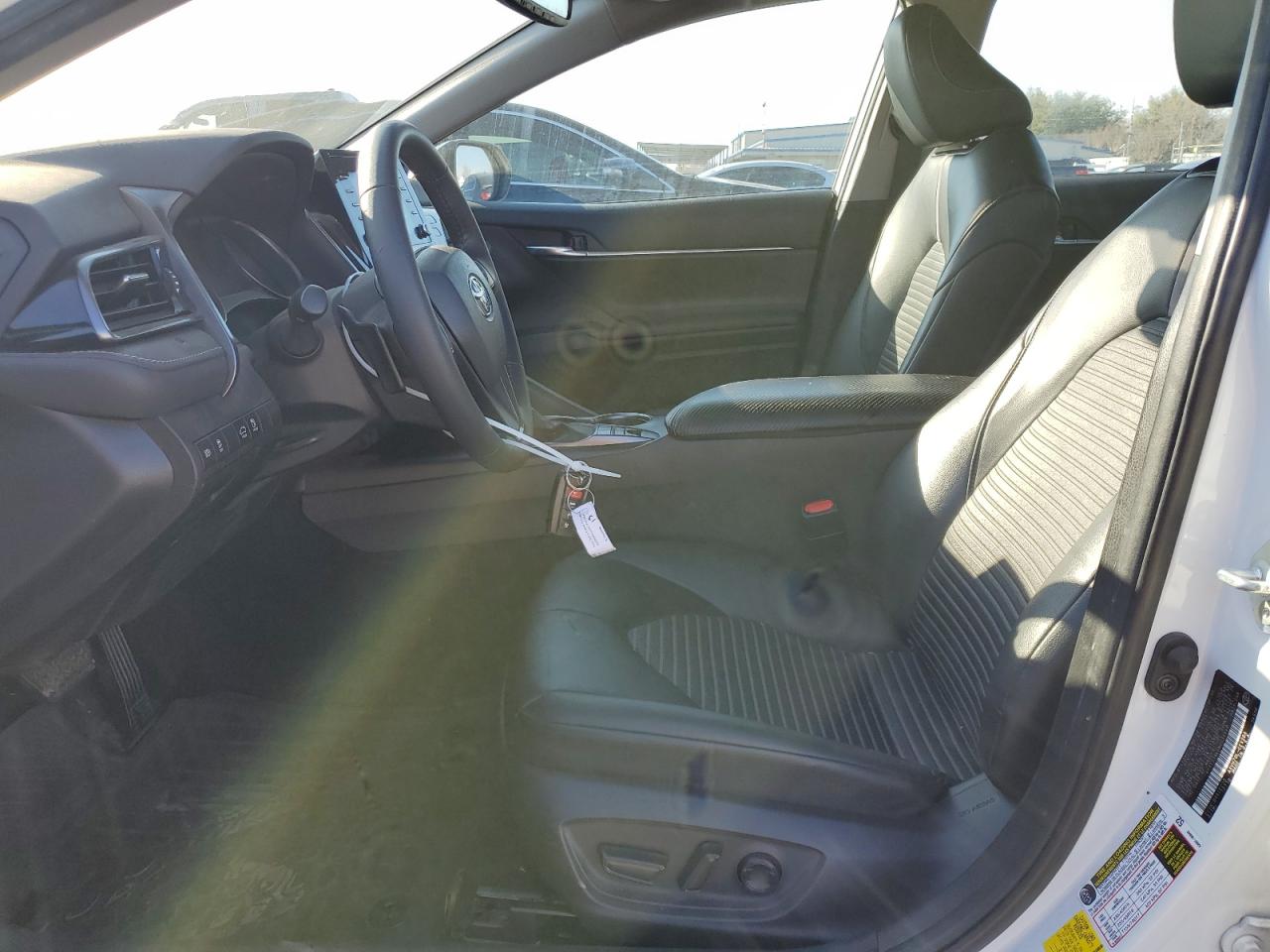 2022 Toyota Camry - Image 7