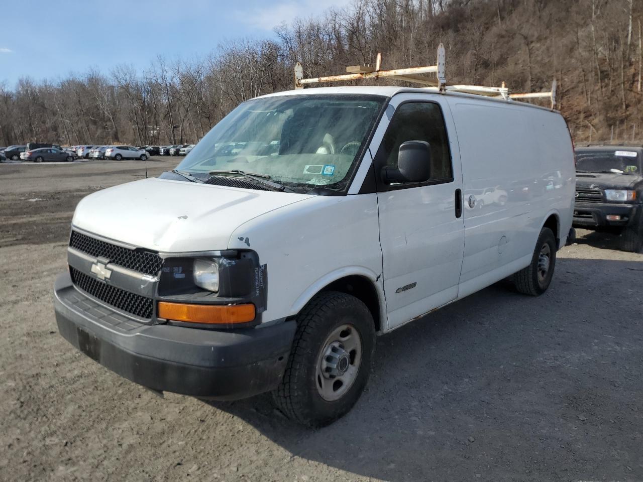 2006 Chevrolet Express - Image 2