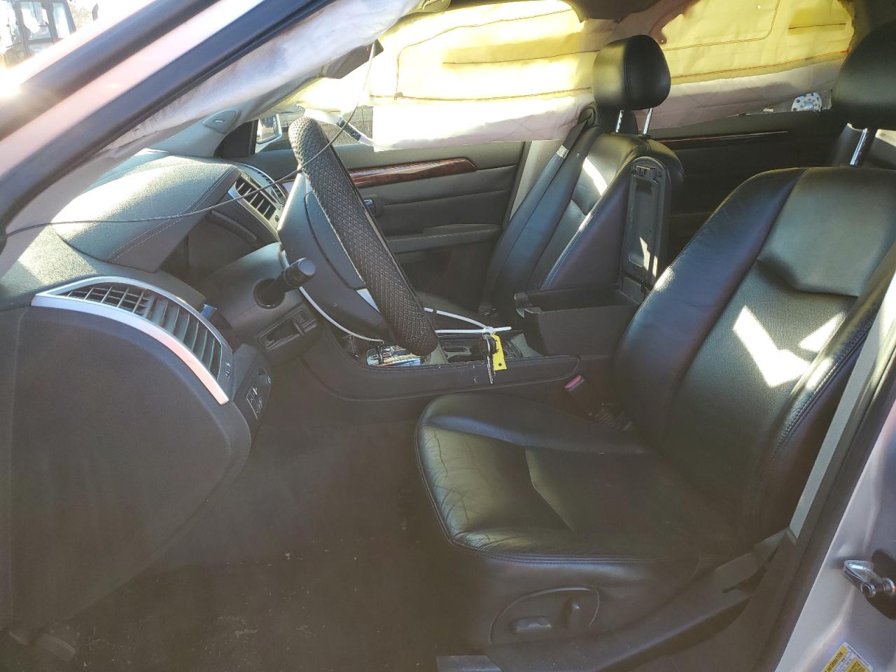 2009 Cadillac SRX - Image 7