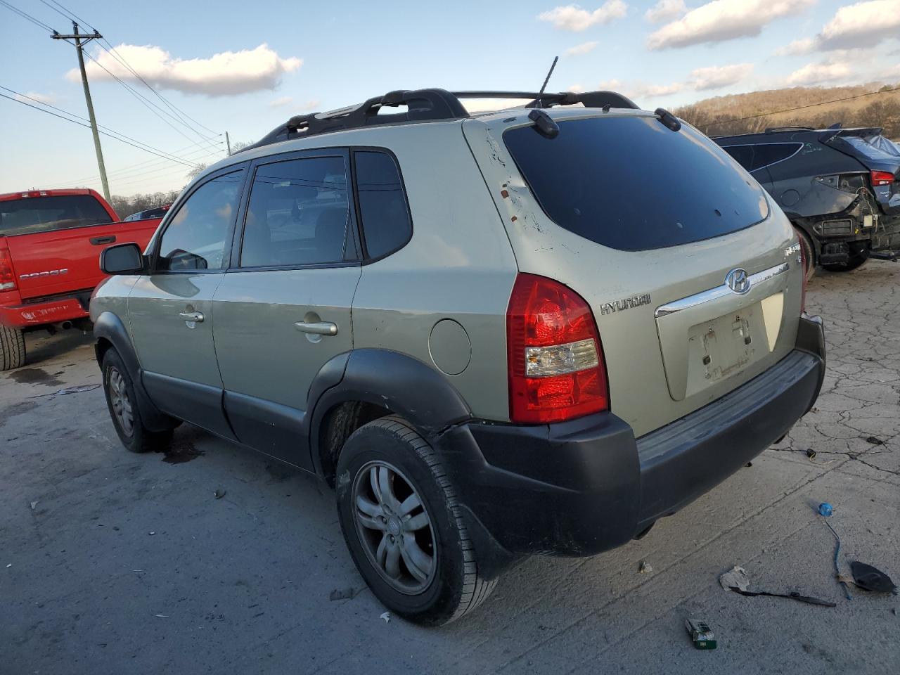 2006 Hyundai Tucson - Image 2