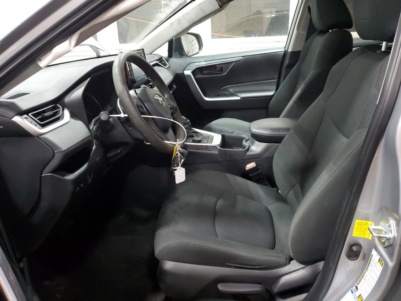 2022 Toyota RAV 4 - Image 7
