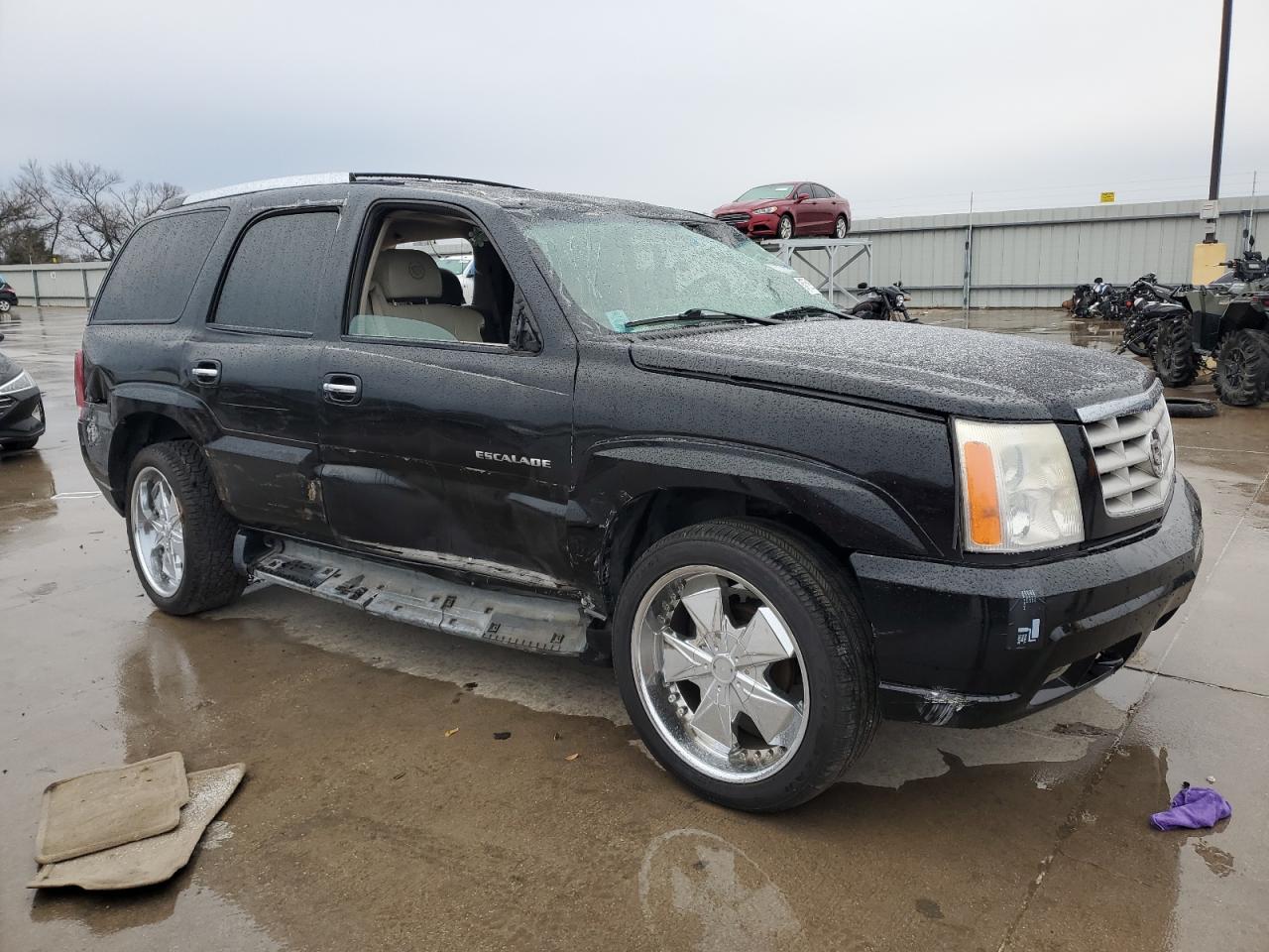 2002 Cadillac Escalade - Image 4
