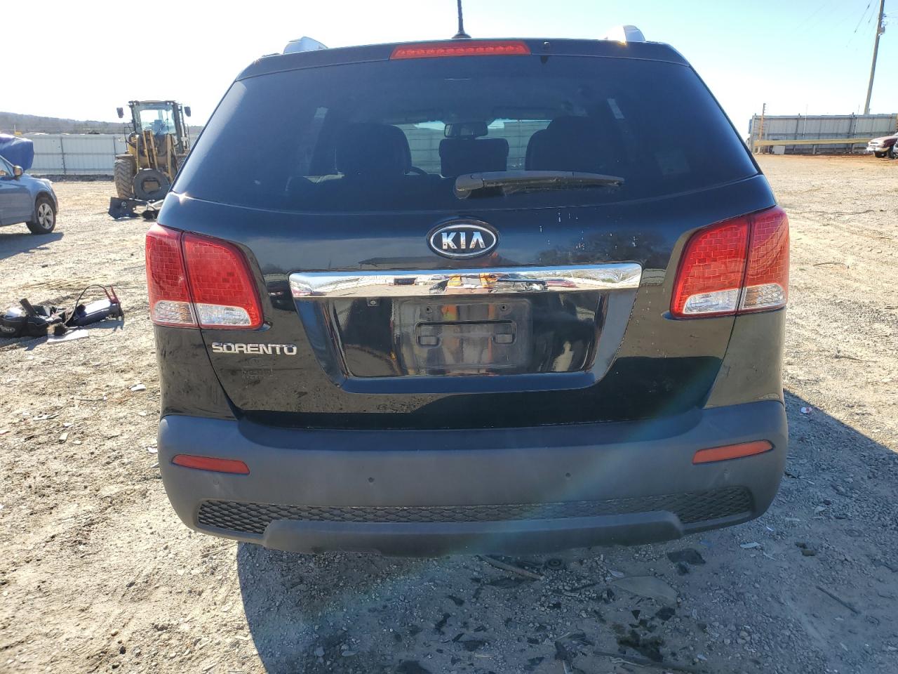 2011 Kia Sorento - Image 6
