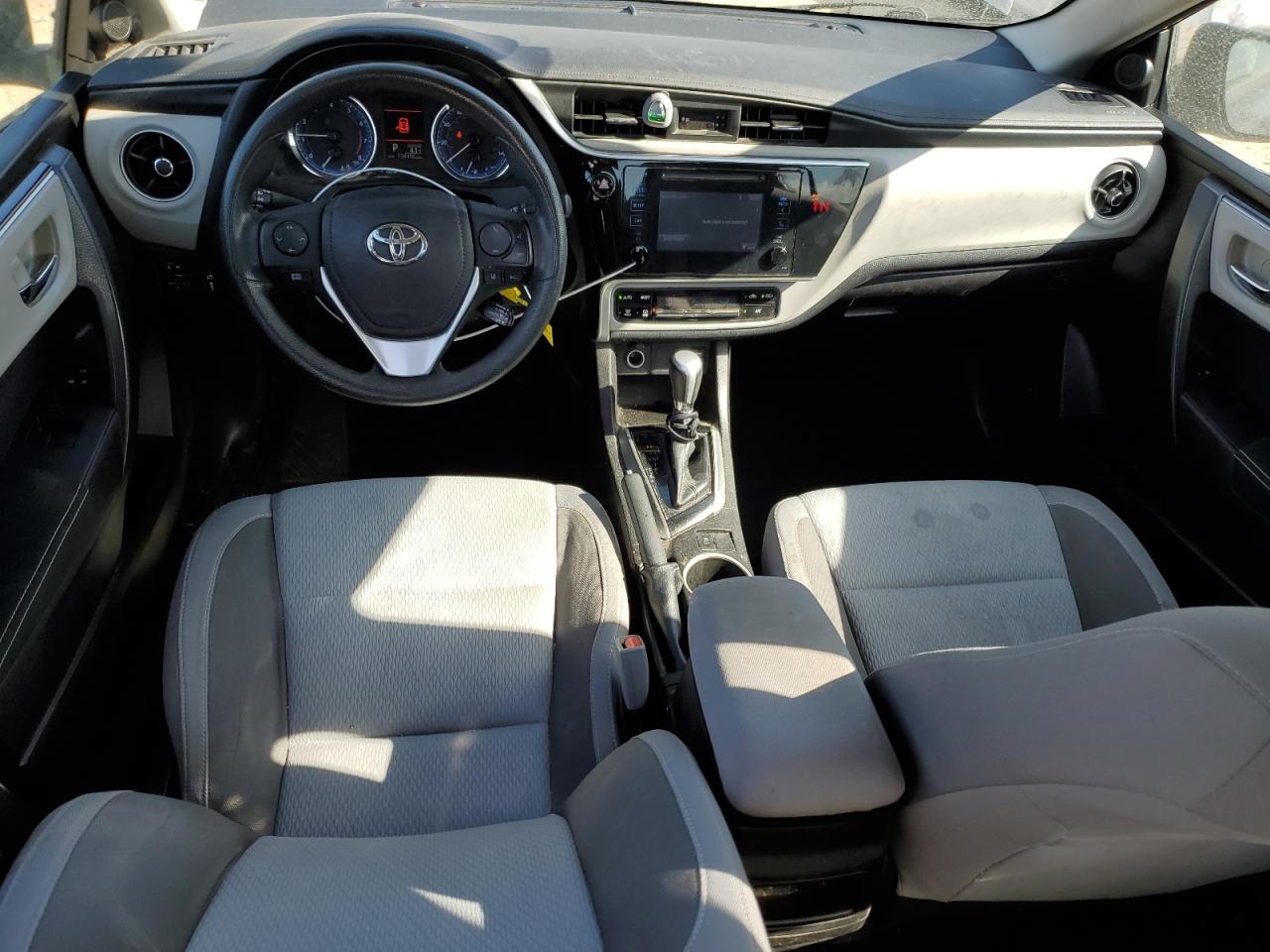 2018 Toyota Corolla - Image 8