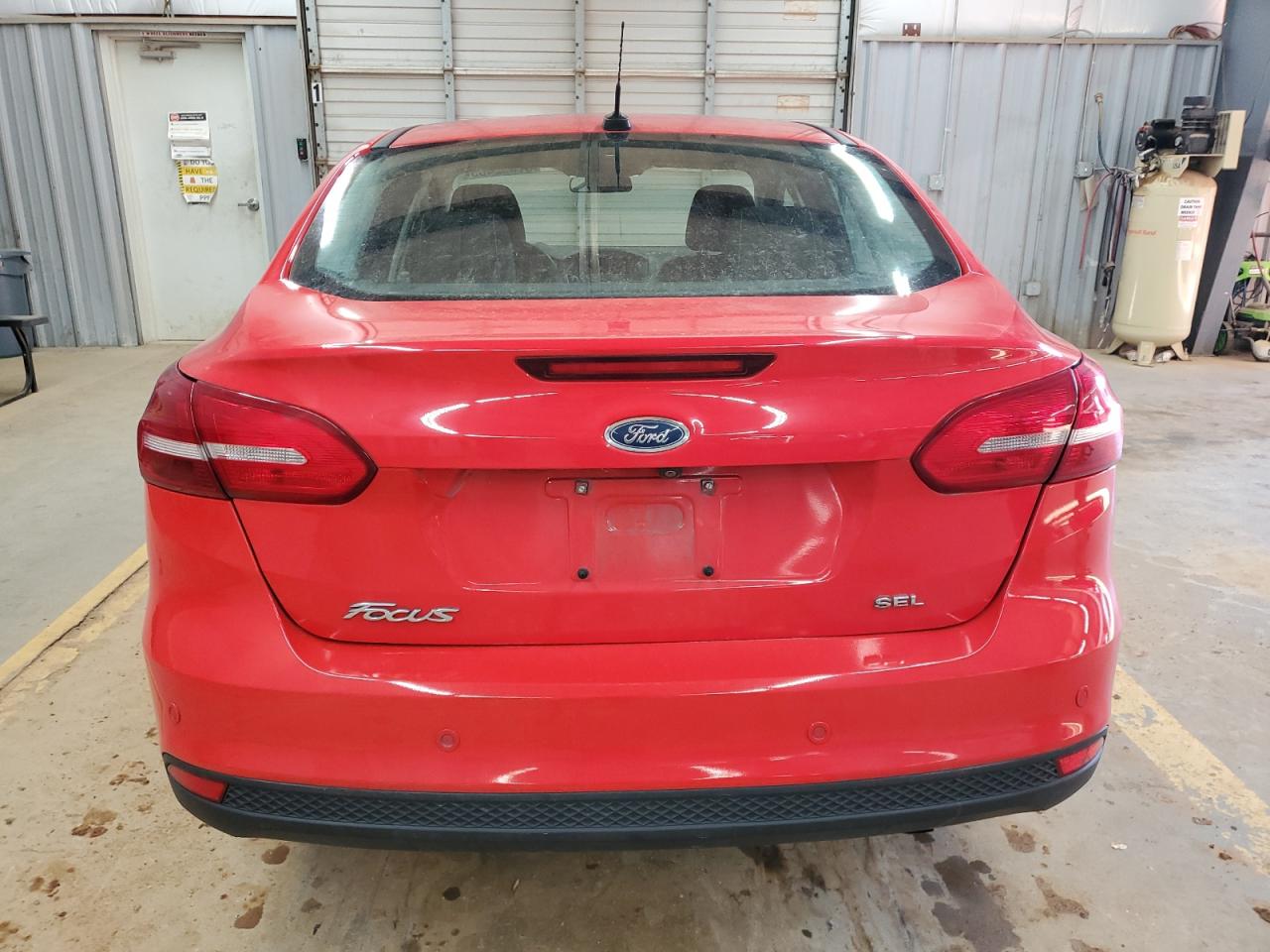 2017 Ford Focus - Image 6