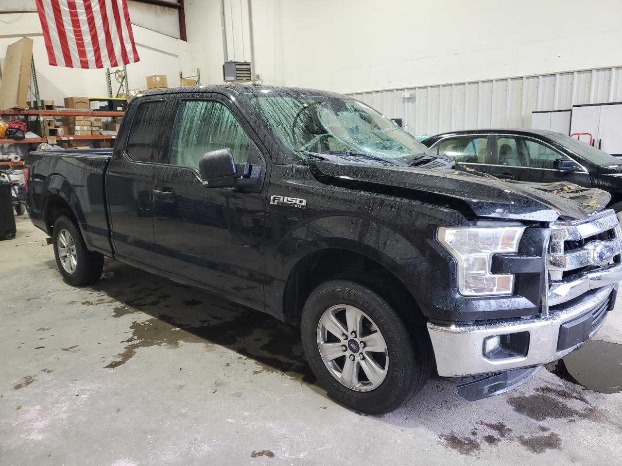 2015 Ford F-150 - Image 4