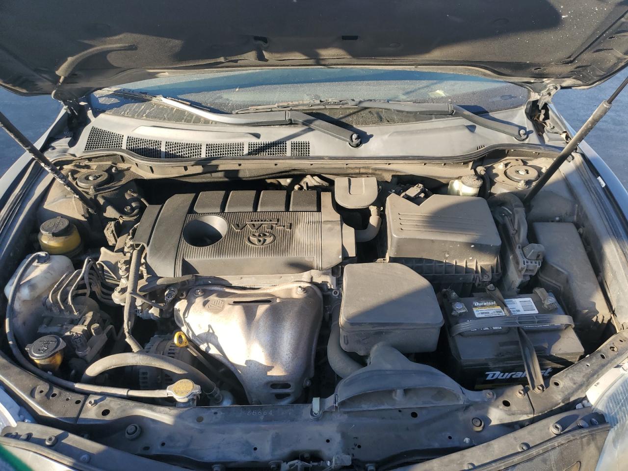 2011 Toyota Camry - Image 11