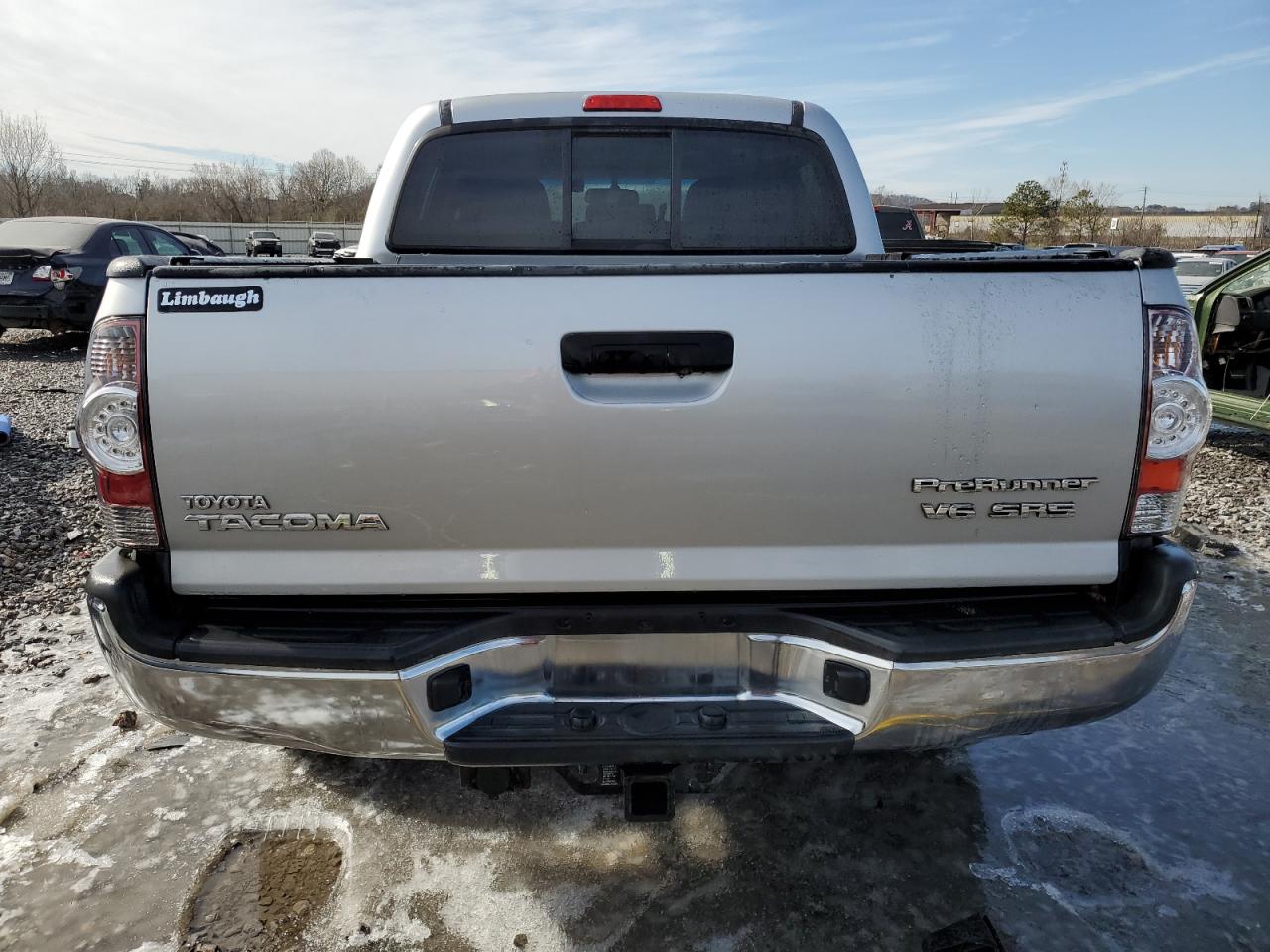 2013 Toyota Tacoma - Image 6