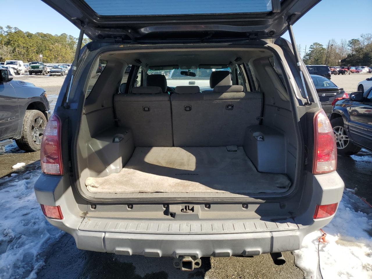 2003 Toyota 4Runner - Image 6
