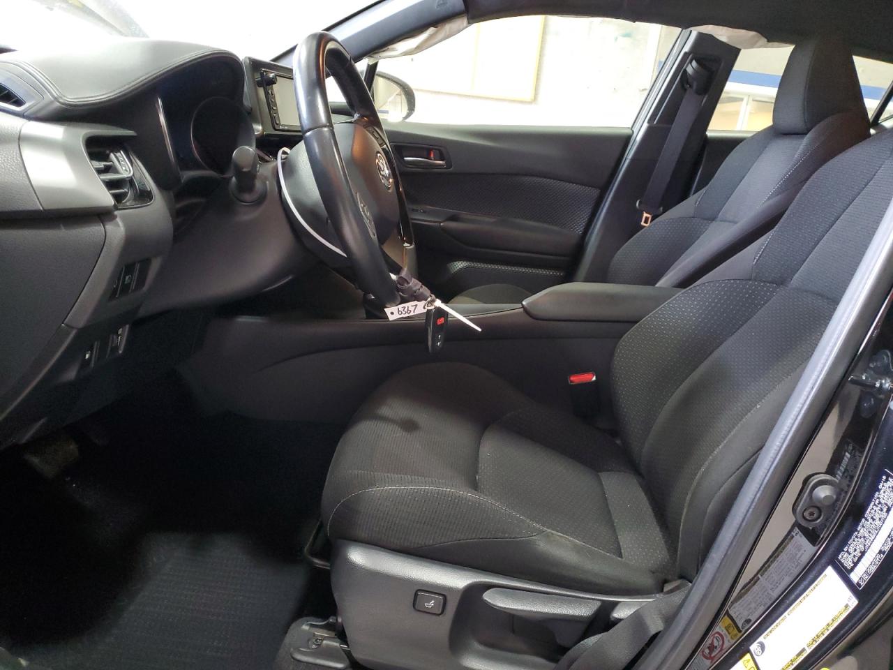 2018 Toyota C-HR - Image 7