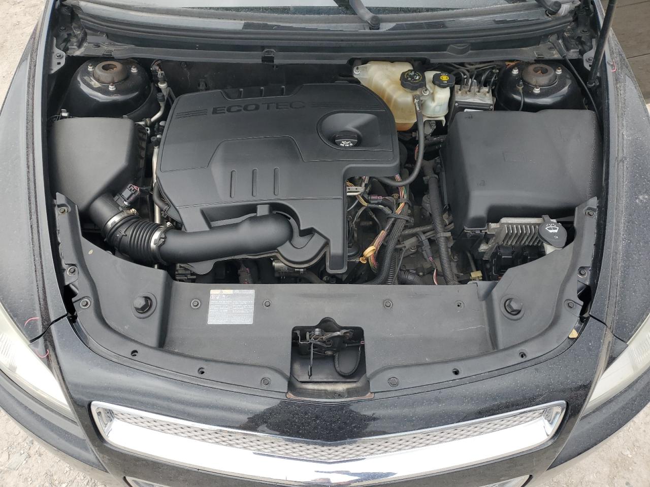 2011 Chevrolet Malibu - Image 11