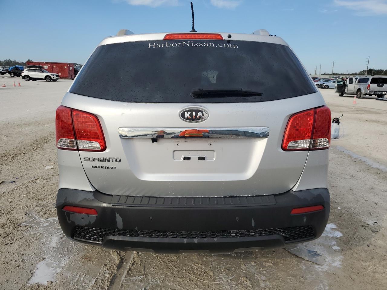 2011 Kia Sorento - Image 6