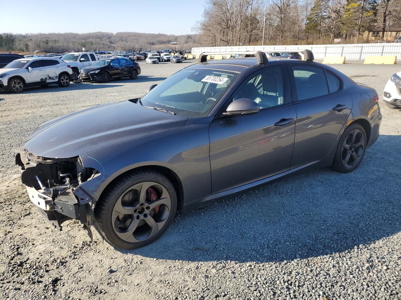 2017 Alfa Romeo Giulia - Image 1