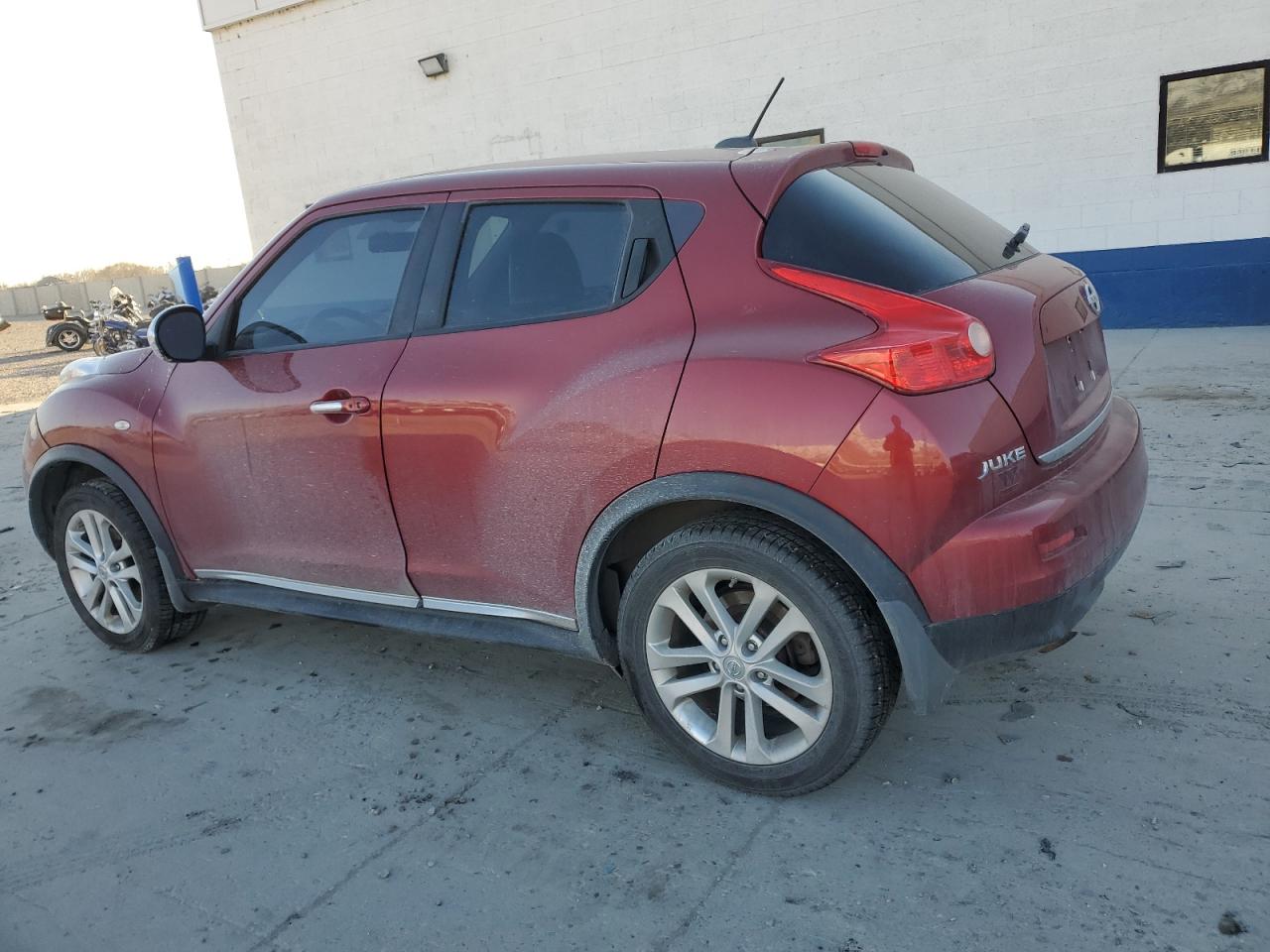 2011 Nissan Juke - Image 2