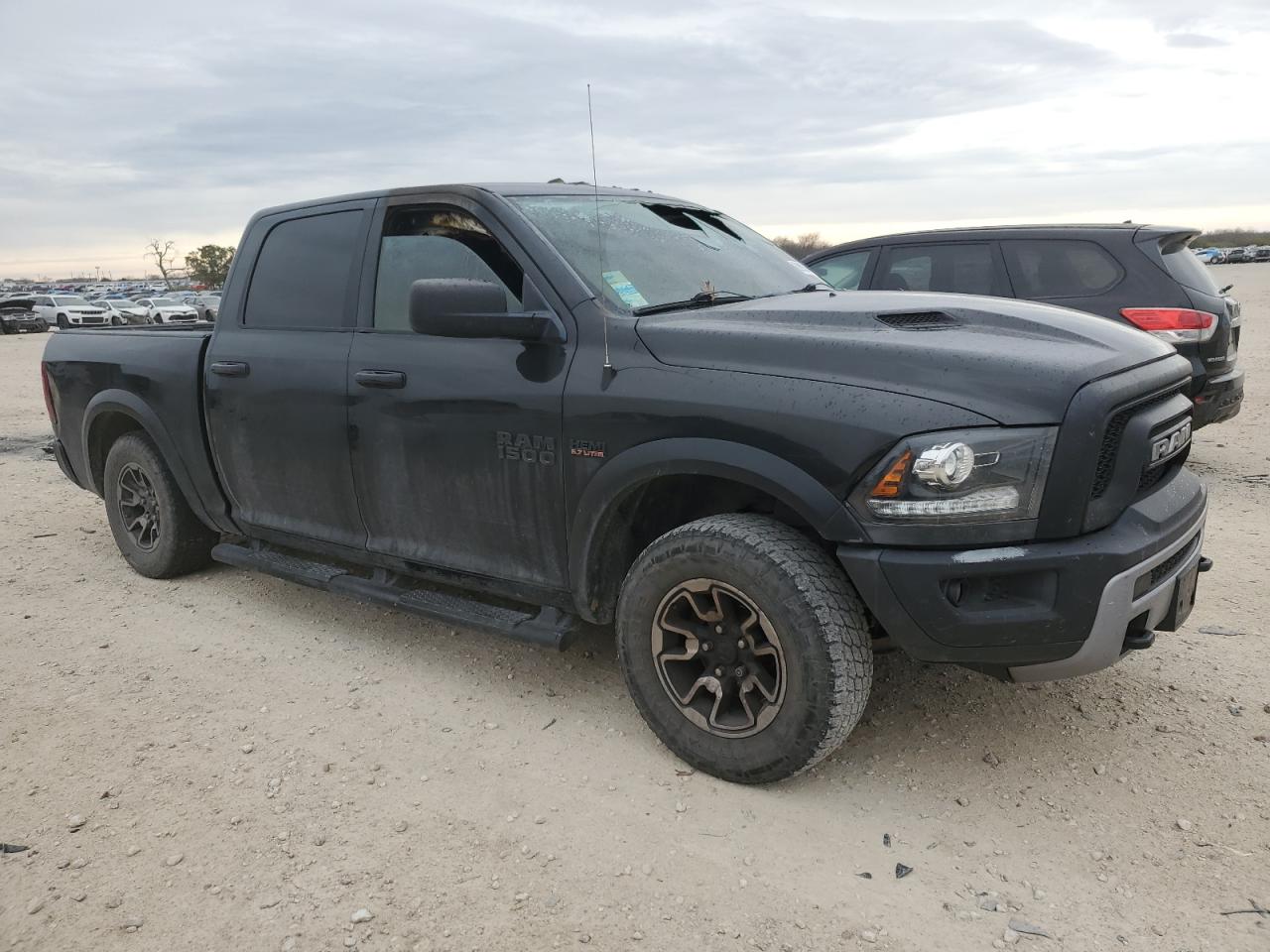2017 RAM 1500 - Image 4